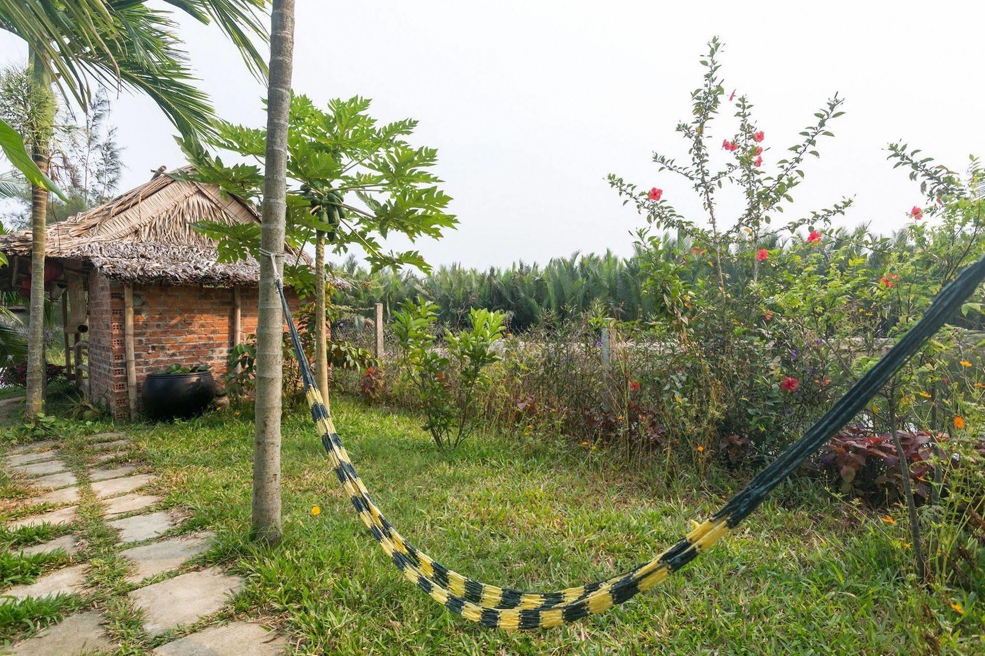 Lakeview Villa Homestay Hoi An Exterior photo